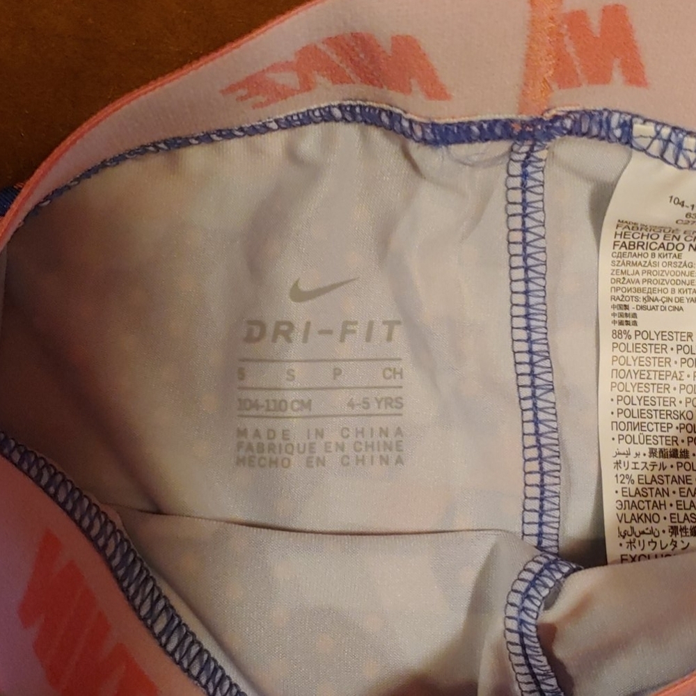NWT Nike Dry Fit outfit Size 4-5 - Picture 5 of 5
